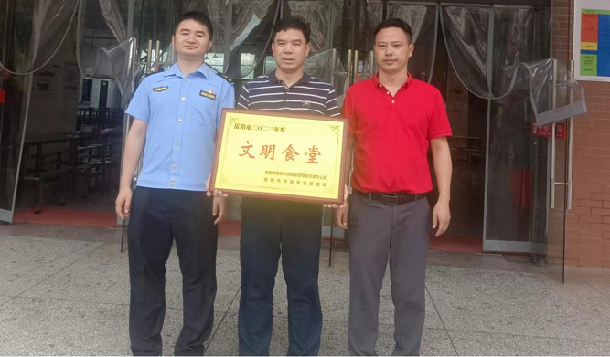 ζ����ʮ����ʳ�ë@�u(p��ng)�С�����ʳ�á��s�u(y��)�Q(ch��ng)̖(h��o)